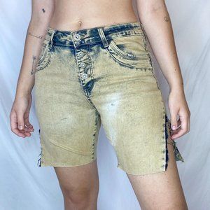 JEWELLY acid wash shorts